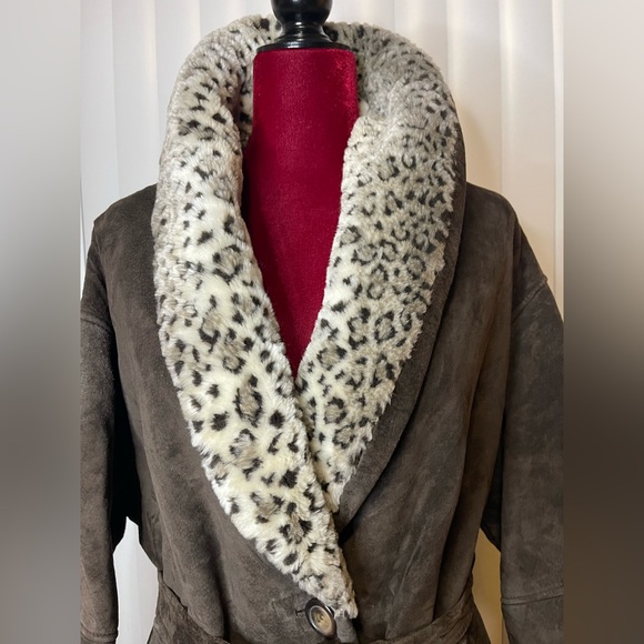 Wilsons Suede Leather Animal Print Faux Fur Lined Belted Jacket. GUC - Picture 4 of 10